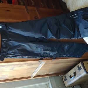 Karbon Black Snowboard/Ski Pant
